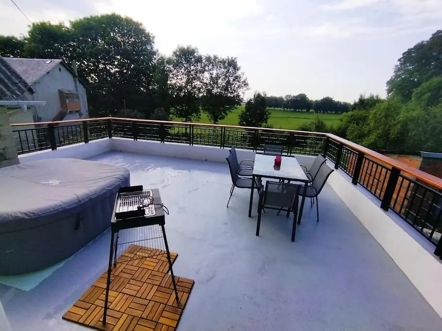 Holiday home Gite Le Nid Des Avezous Spa Privatif - Juin A Sept Aveze